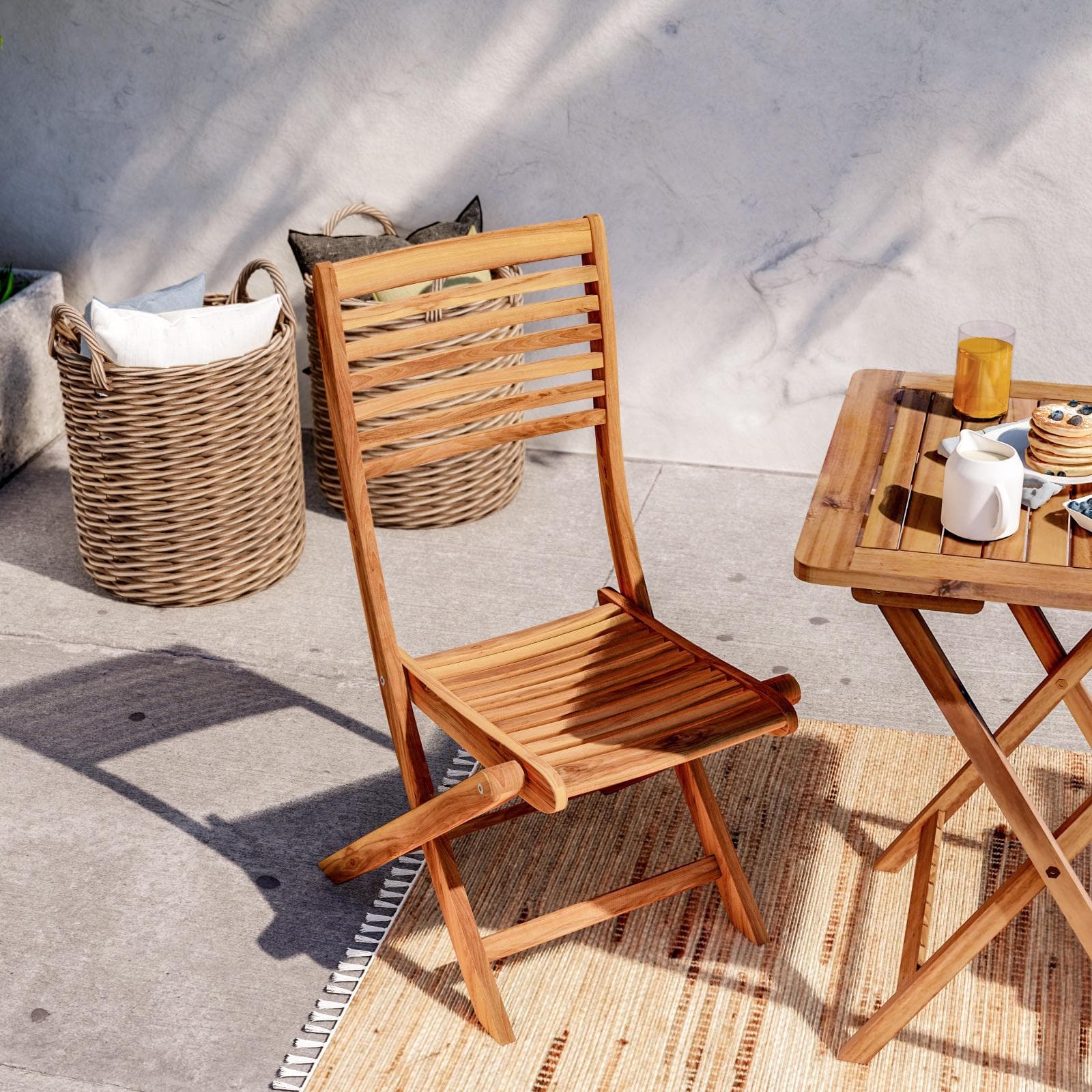 Set bistrot con tavolo 60x60 cm e 2 sedie pieghevoli in legno di acacia - Paja