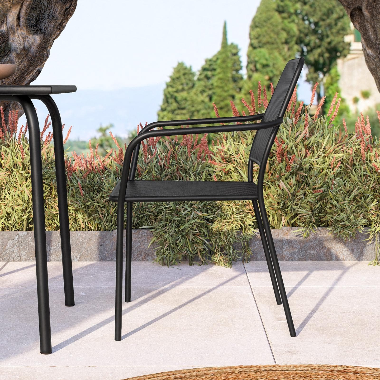 Set bistrot tavolo 70x70 cm e 2 sedie con braccioli squadrate in metallo nero - Dama