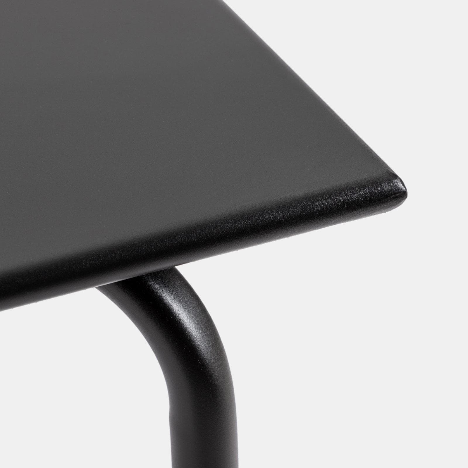 Set bistrot tavolo 70x70 cm e 2 sedie con braccioli squadrate in metallo nero - Dama