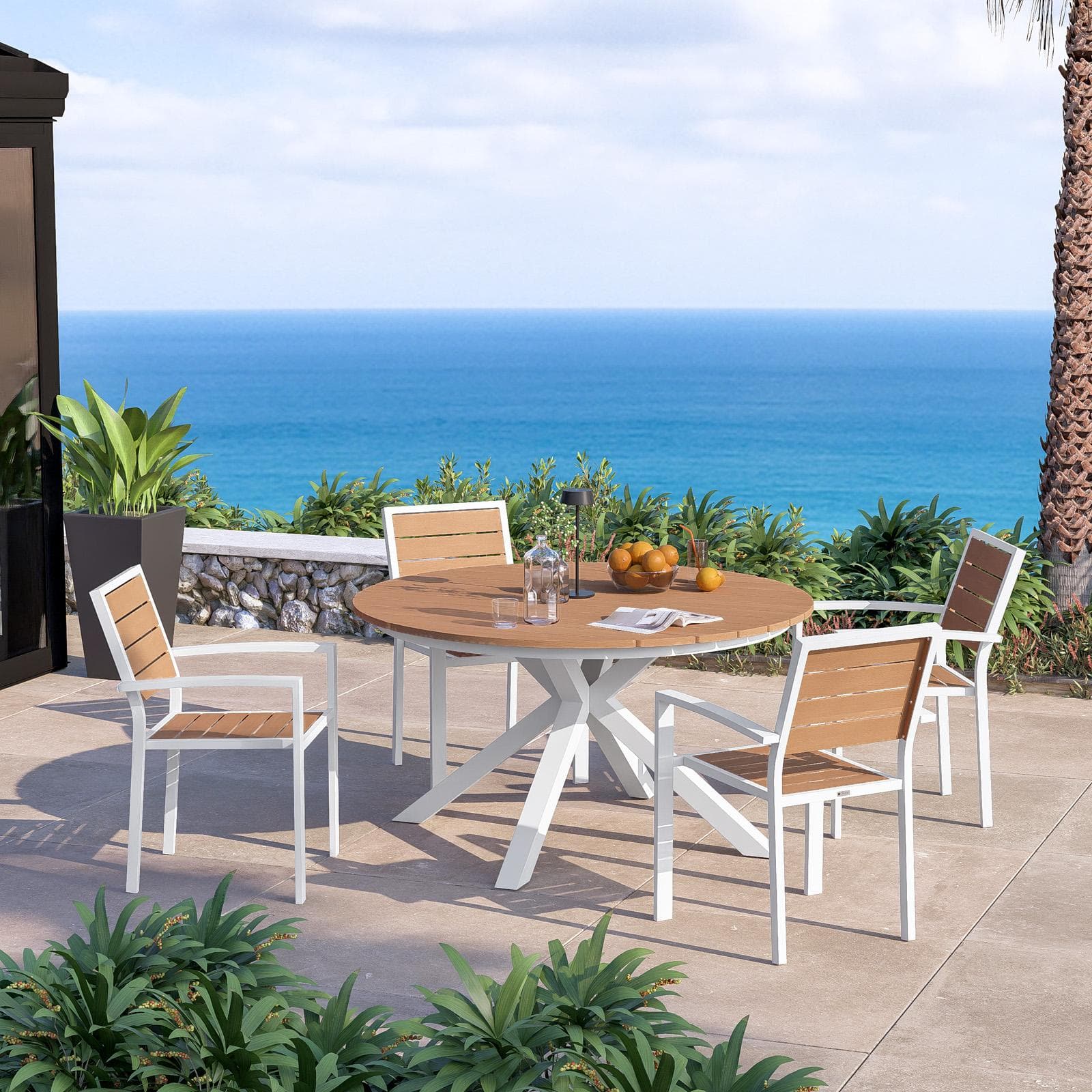Set pranzo tavolo rotondo 140 cm top effetto legno miele e 4 sedie con braccioli in alluminio bianco - Carioca Wood