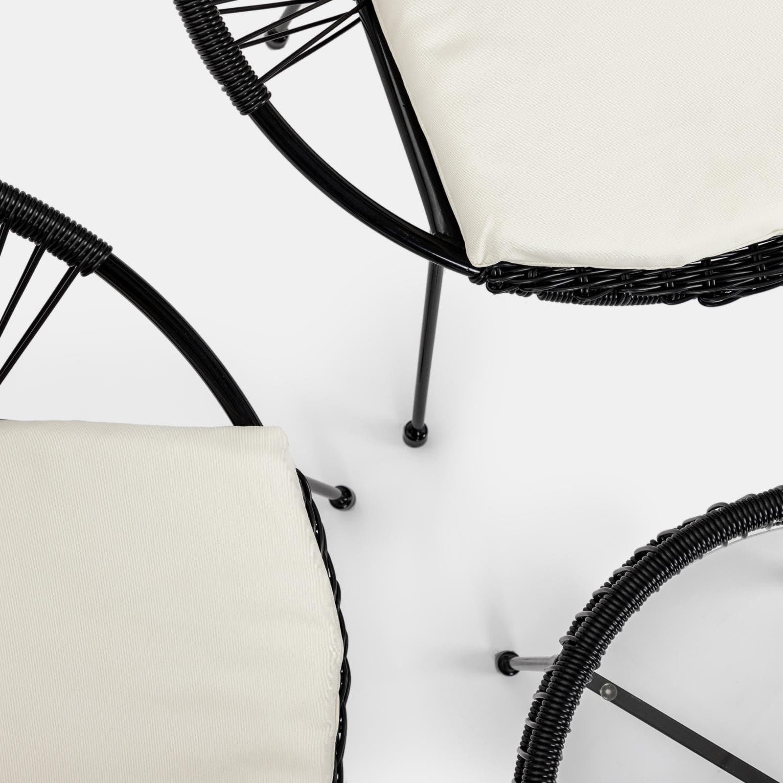 Set relax 2 poltrone e tavolino rotondo 51 cm in acciaio e corda nera - Ikapia