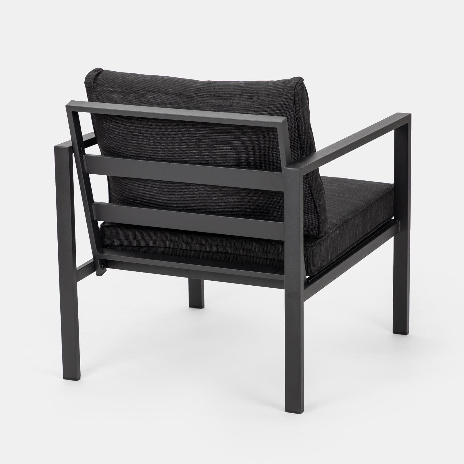 Set relax con divano due poltrone e tavolino in acciaio e cuscini nero - Evelyn