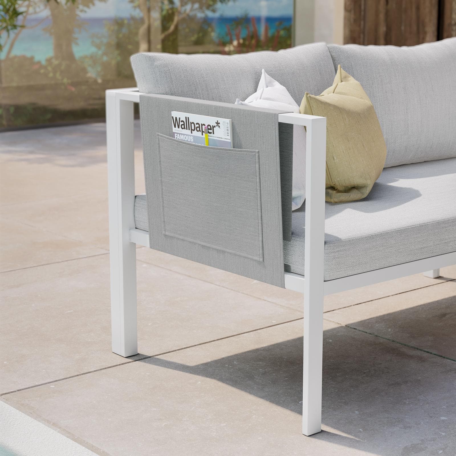 Set relax divano angolare e tavolino in metallo bianco con cuscini grigio chiaro - Tirrena