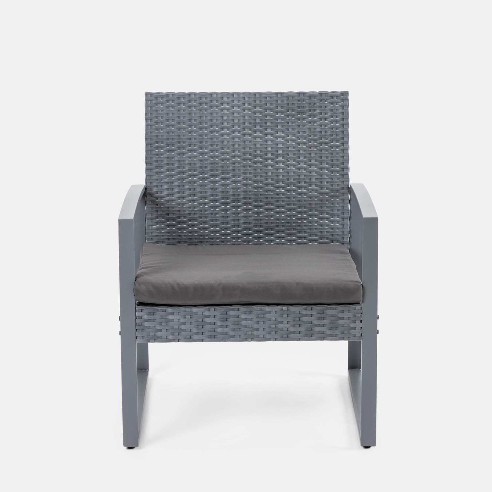 Set relax divano 2 poltrone e tavolino in polyrattan e acciaio grigio – Jerez