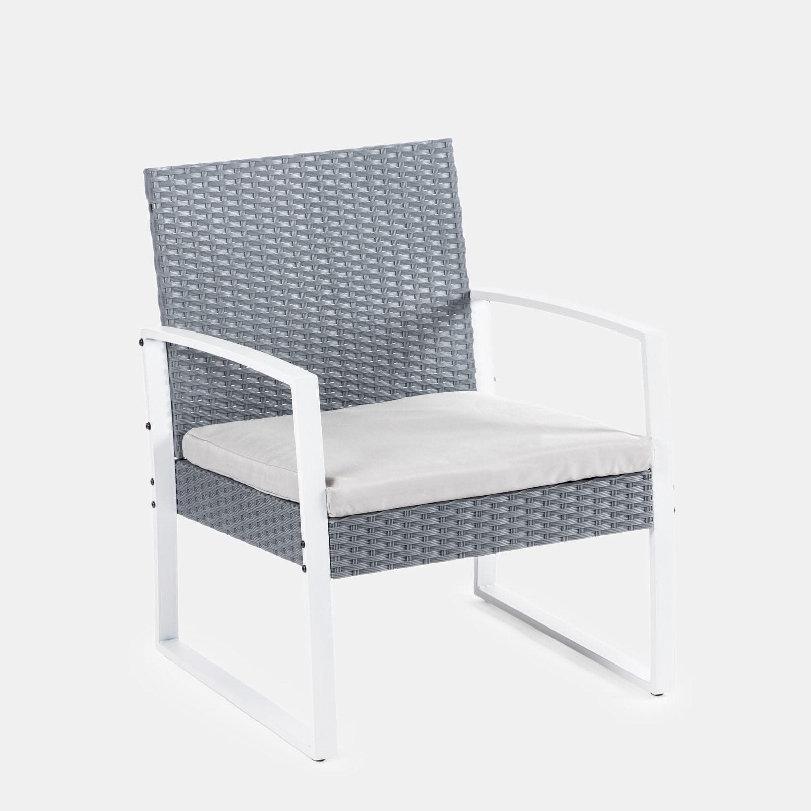 Set relax divano 2 poltrone e tavolino in polyrattan grigio e acciaio bianco – Jerez