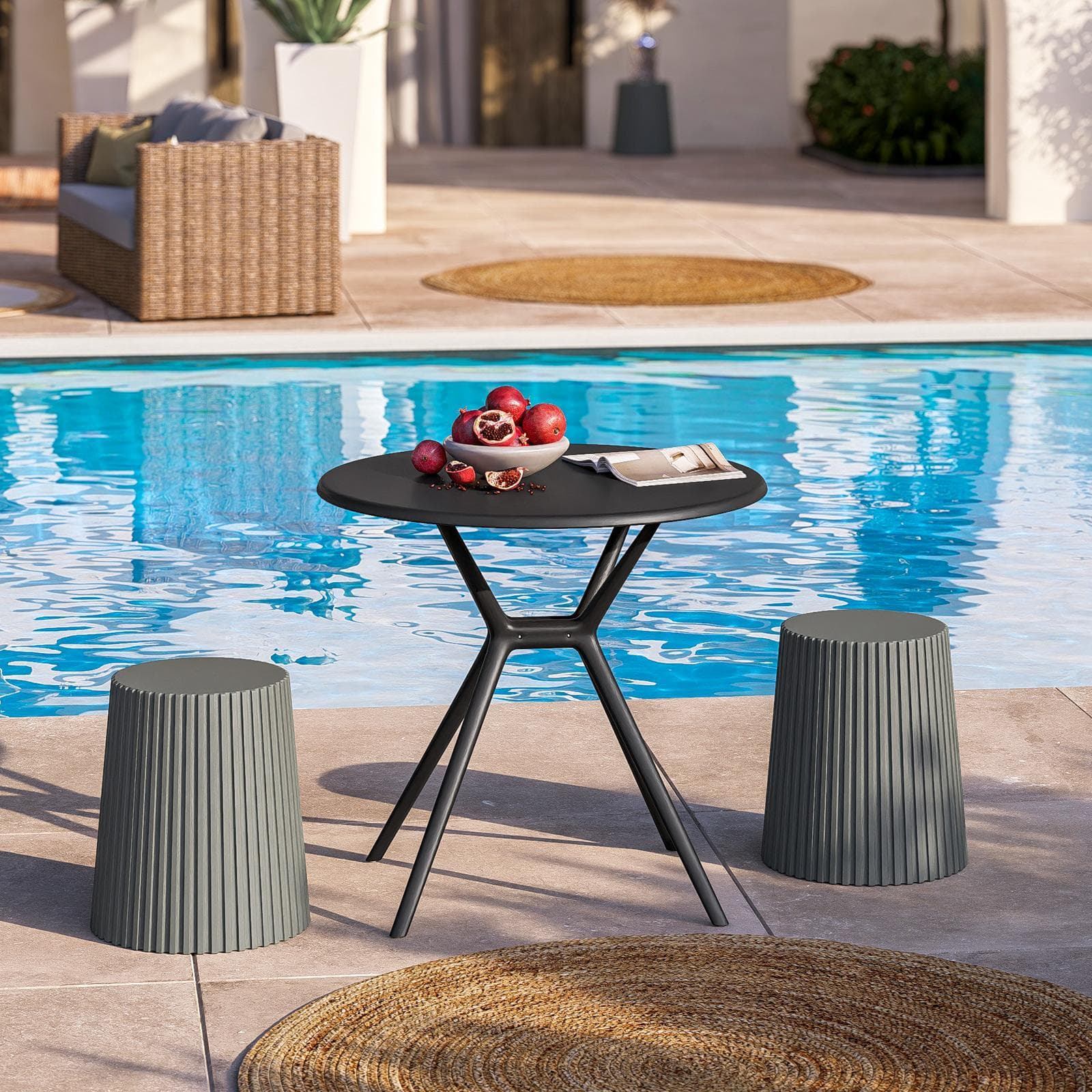 Sgabello basso da giardino rotondo 39 cm in polipropilene grigio - Xilo