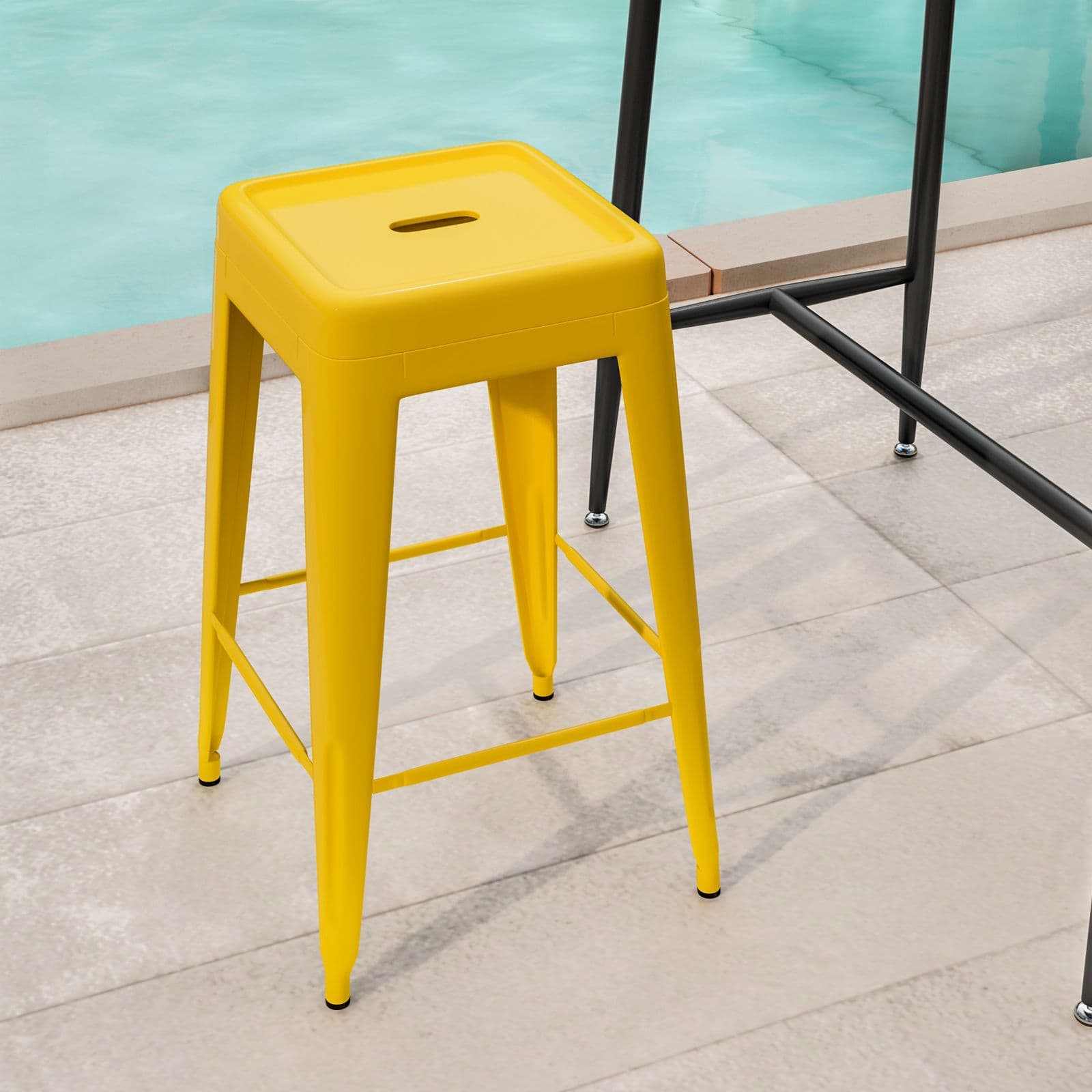 Sgabello da giardino impilabile stile industrial in metallo giallo - Farley