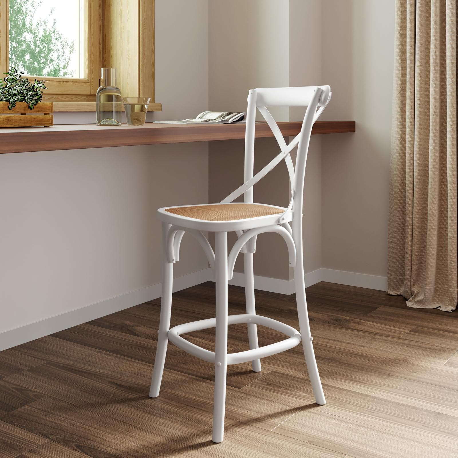 Sgabello in legno di olmo bianco con seduta in rattan - Giulietta
