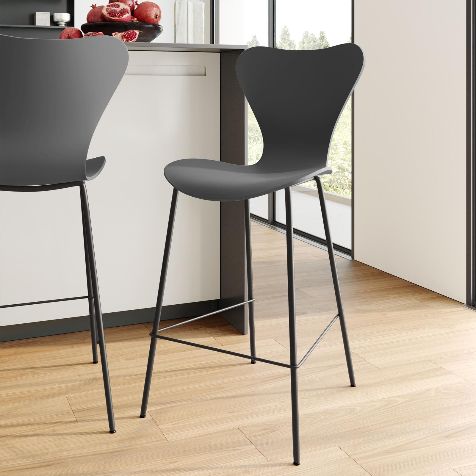 Sgabello in polipropilene grigio scuro con seduta effetto legno e gambe in metallo nero - Dolly