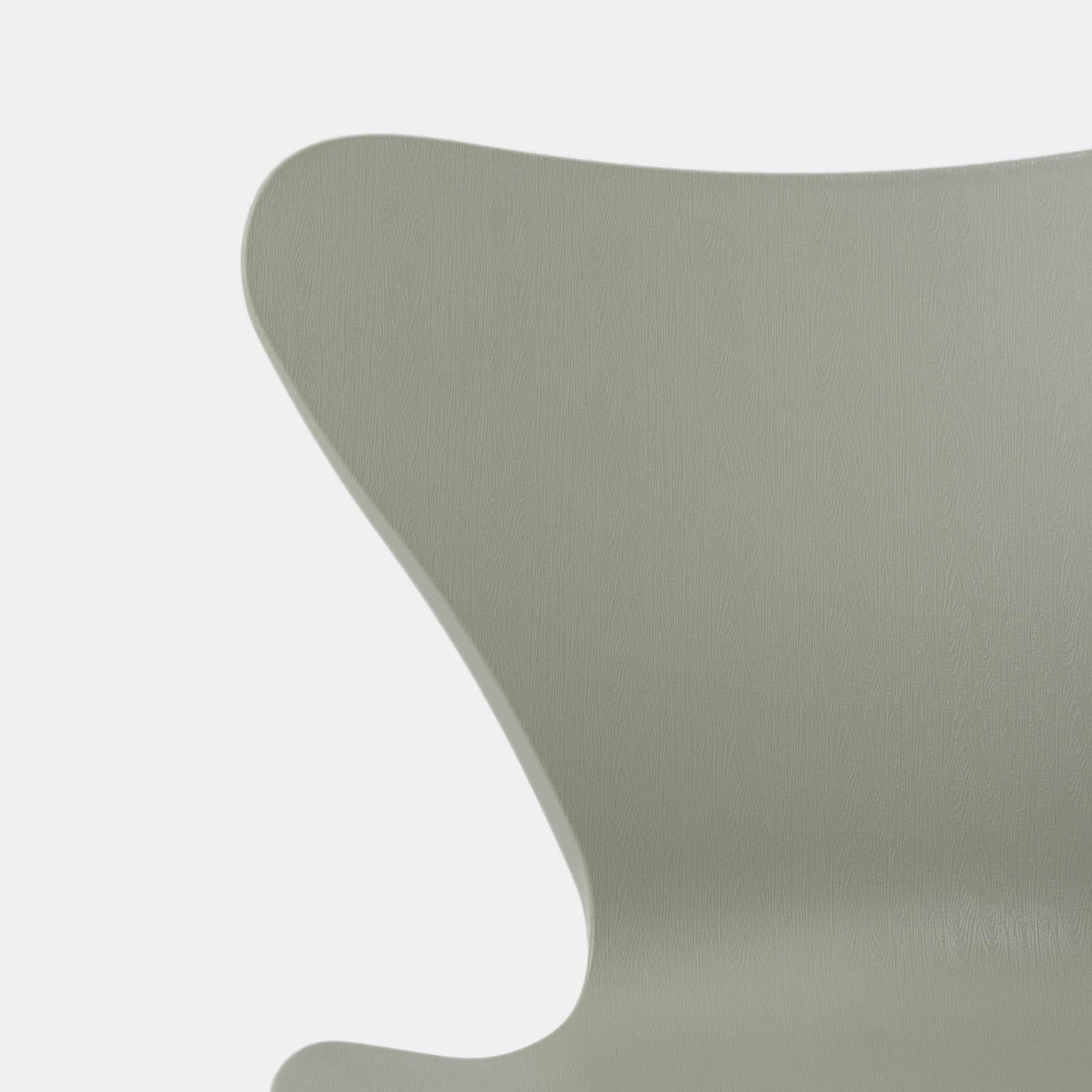 Sgabello in polipropilene verde salvia con seduta effetto legno e gambe oro - Dolly
