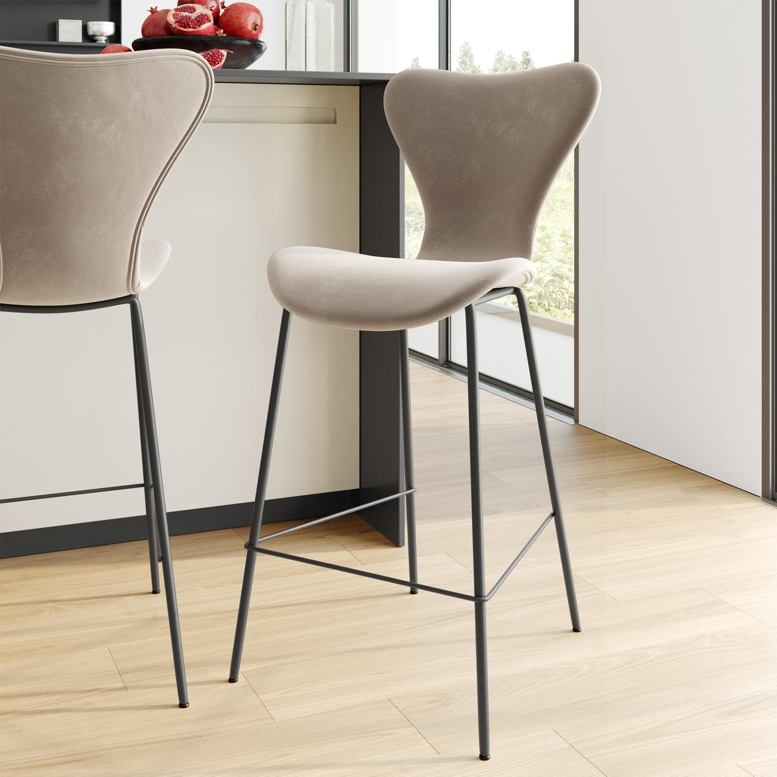 Sgabello in velluto tortora con gambe in metallo nero - Dolly
