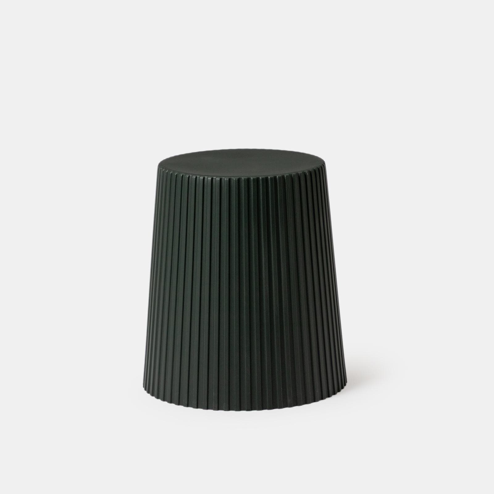 Sgabello rotondo 39 cm impilabile in polipropilene effetto cannettato verde - Xilo
