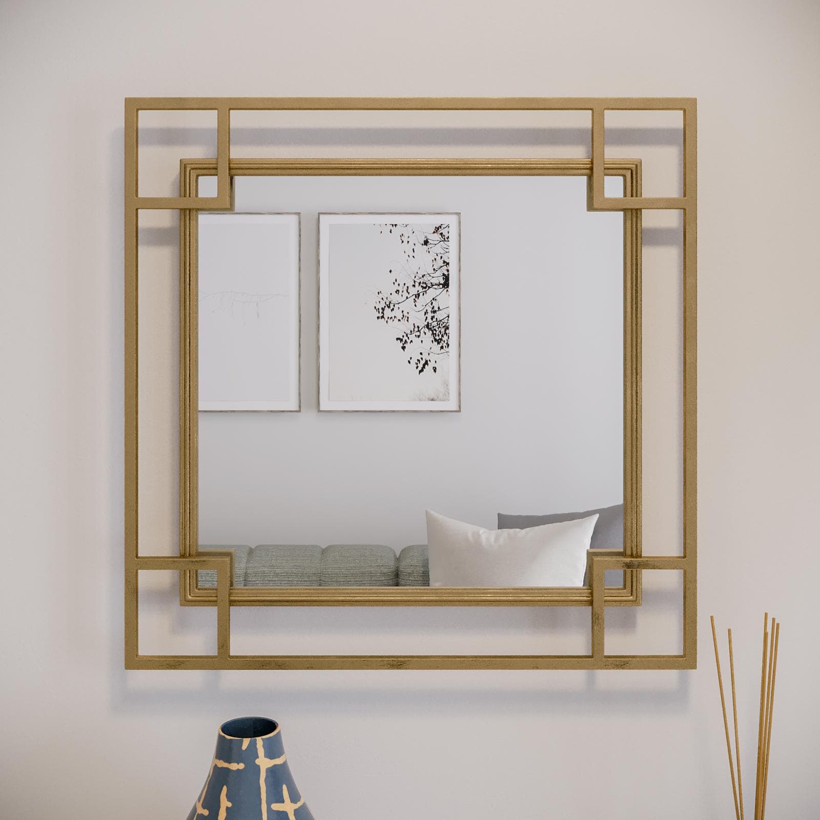 Specchio da parete 55x55 cm con cornice in metallo oro - Zarren