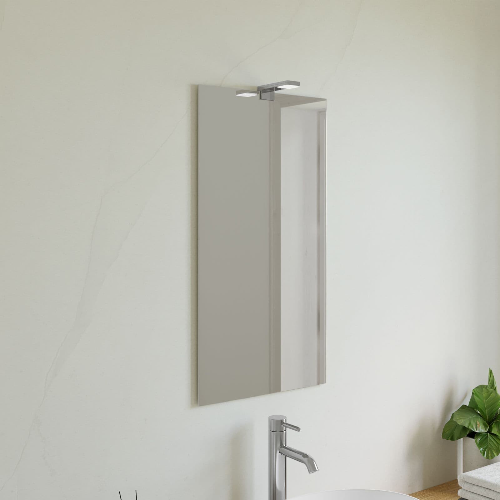 Specchio 40x75 cm reversibile con lampada led inclusa - Roaled