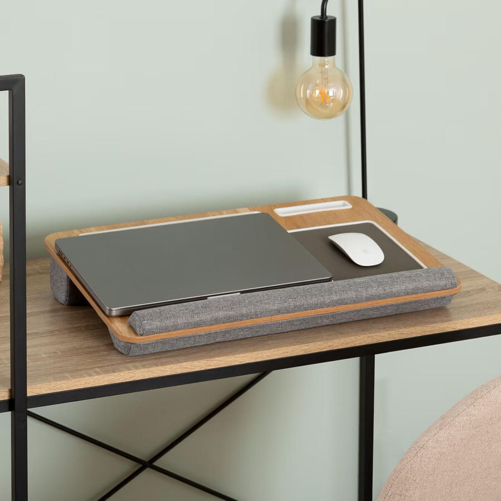 Supporto per computer 56x38 cm in legno con tappetino portatablet e portacellulare