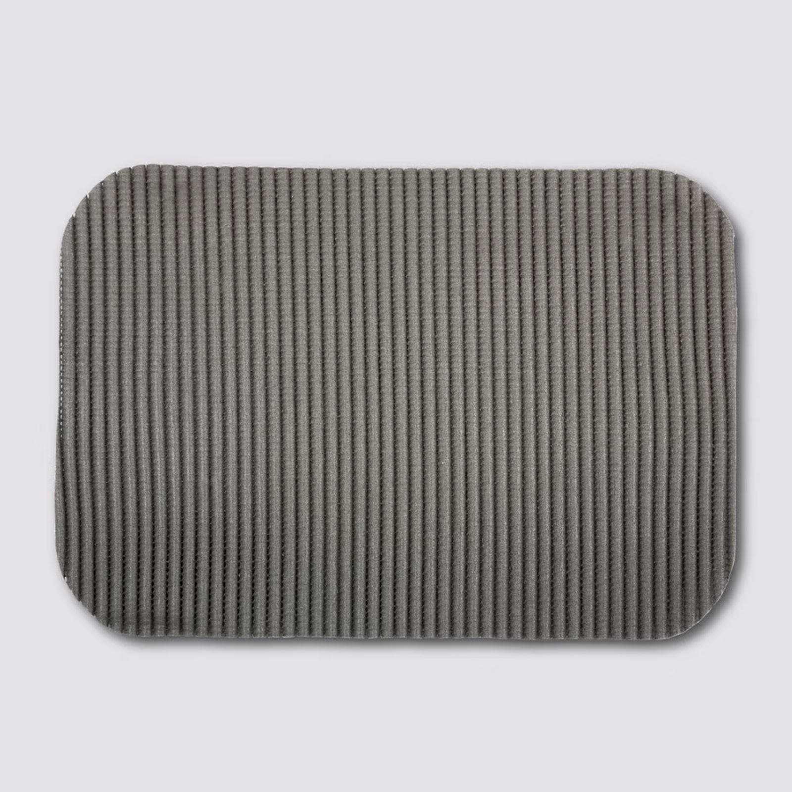 Tappetino impermeabile 32x45 cm in schiuma di PVC grigio