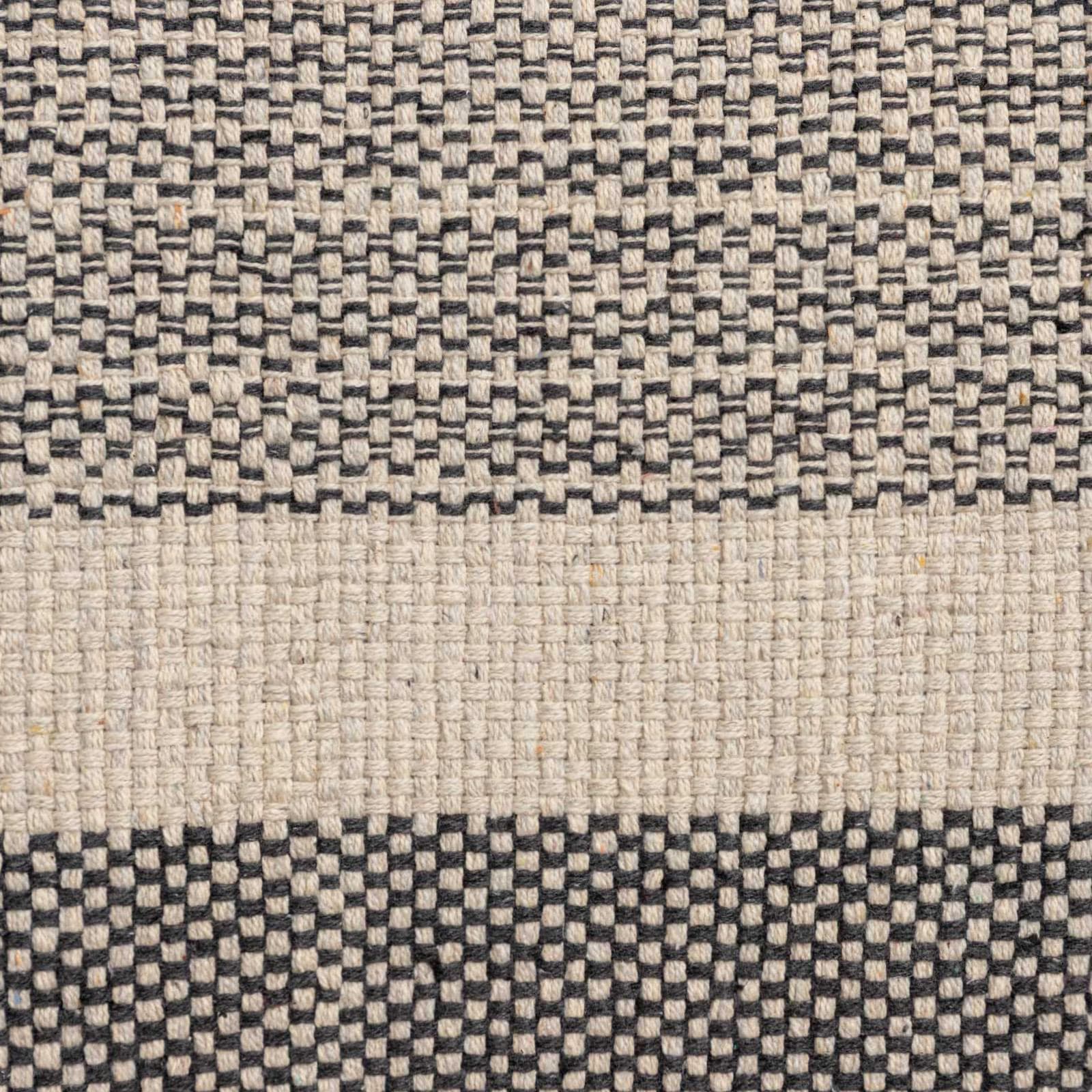 Tappeto 70x140 cm in cotone melange naturale e nero con frange