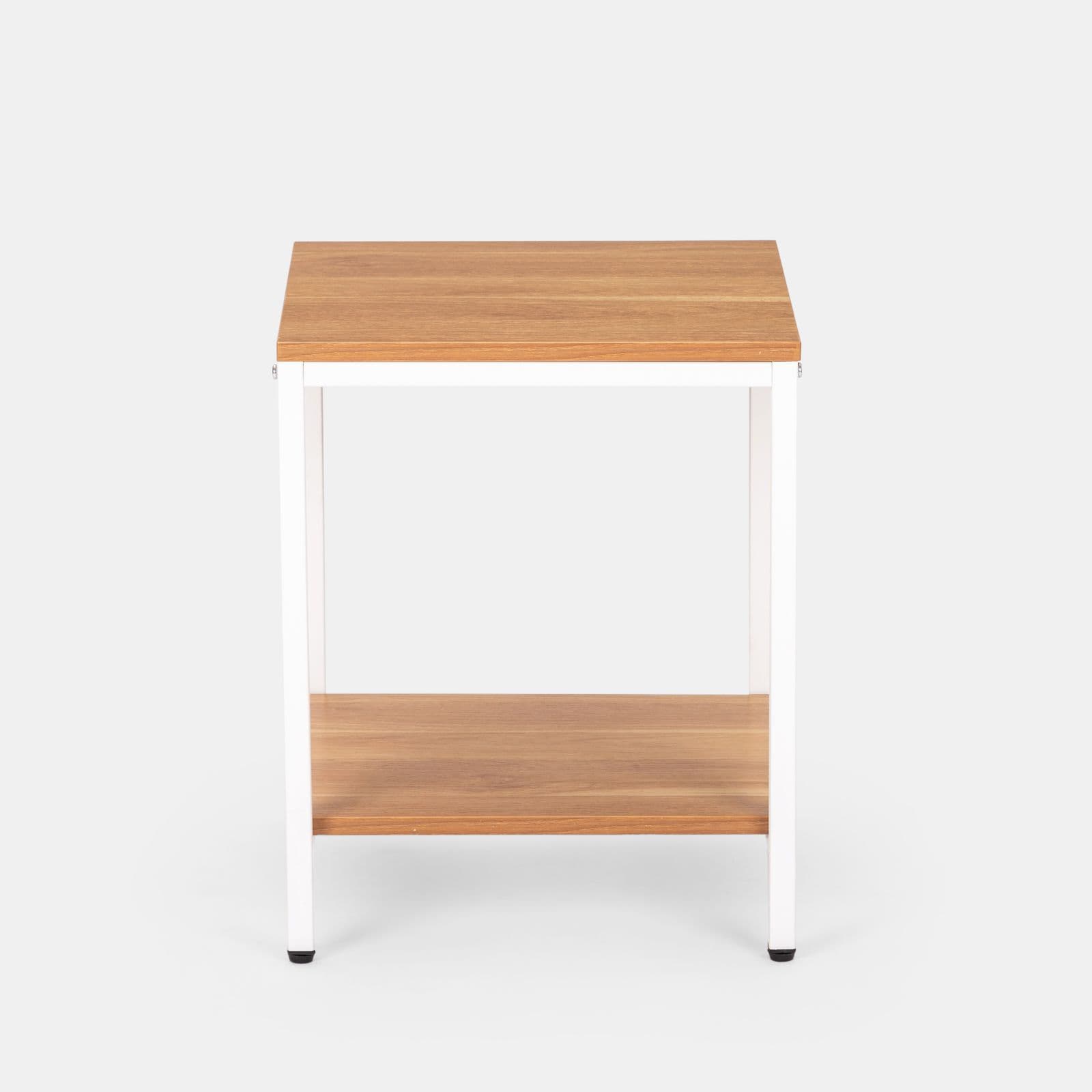 Tavolino 40x40 cm con ripiani effetto rovere e struttura in metallo bianco - Caio