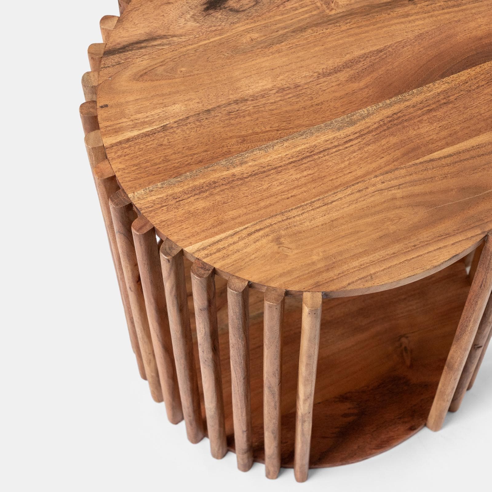 Tavolino 45 cm in legno di acacia cannettato - Karan