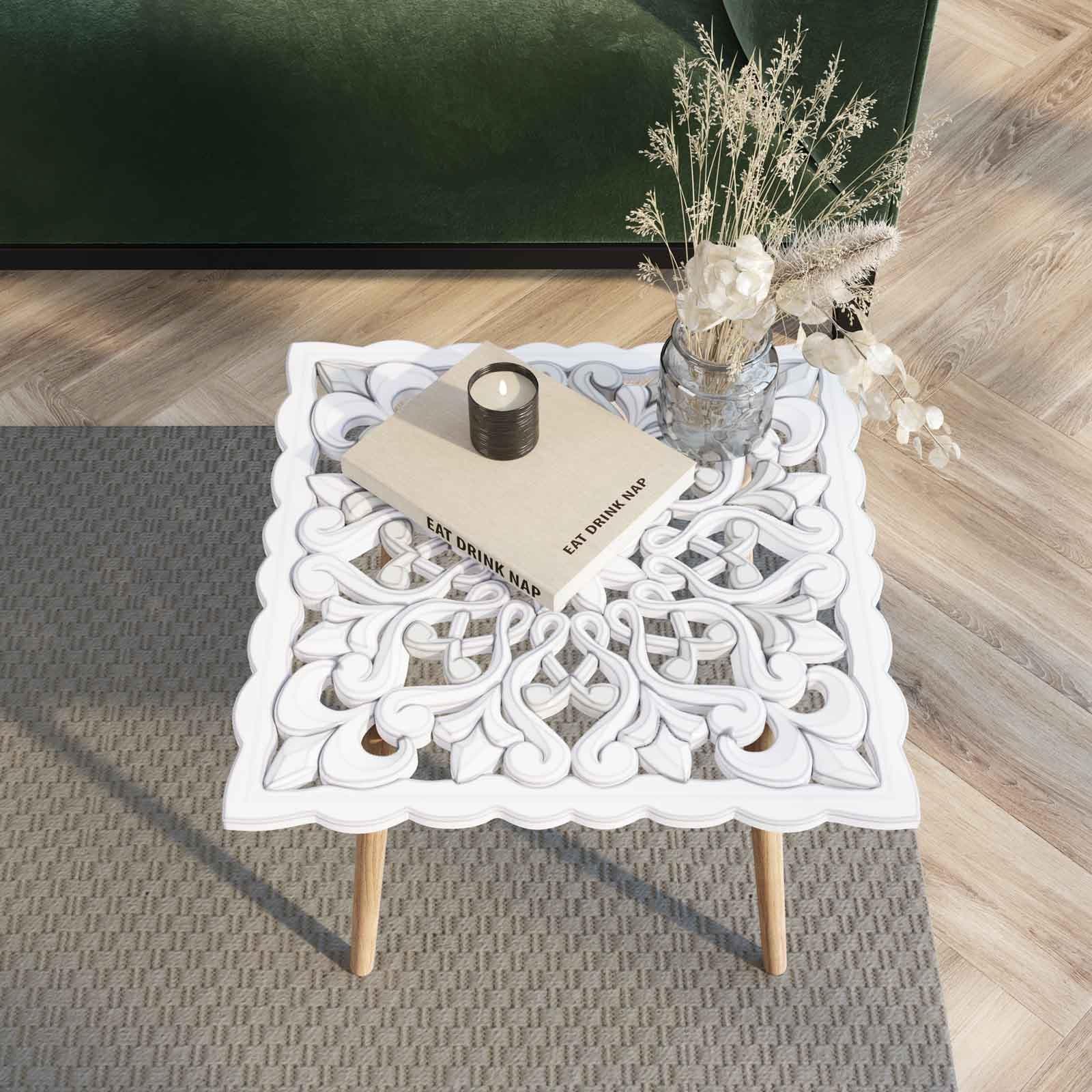 Tavolino 49x49 cm con gambe in legno di pino e top bianco - Vanny