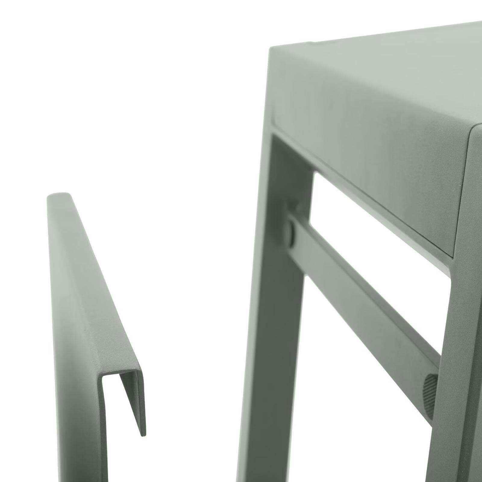 Tavolino da esterno 44x44 cm in alluminio verde alloro con portariviste - Coza