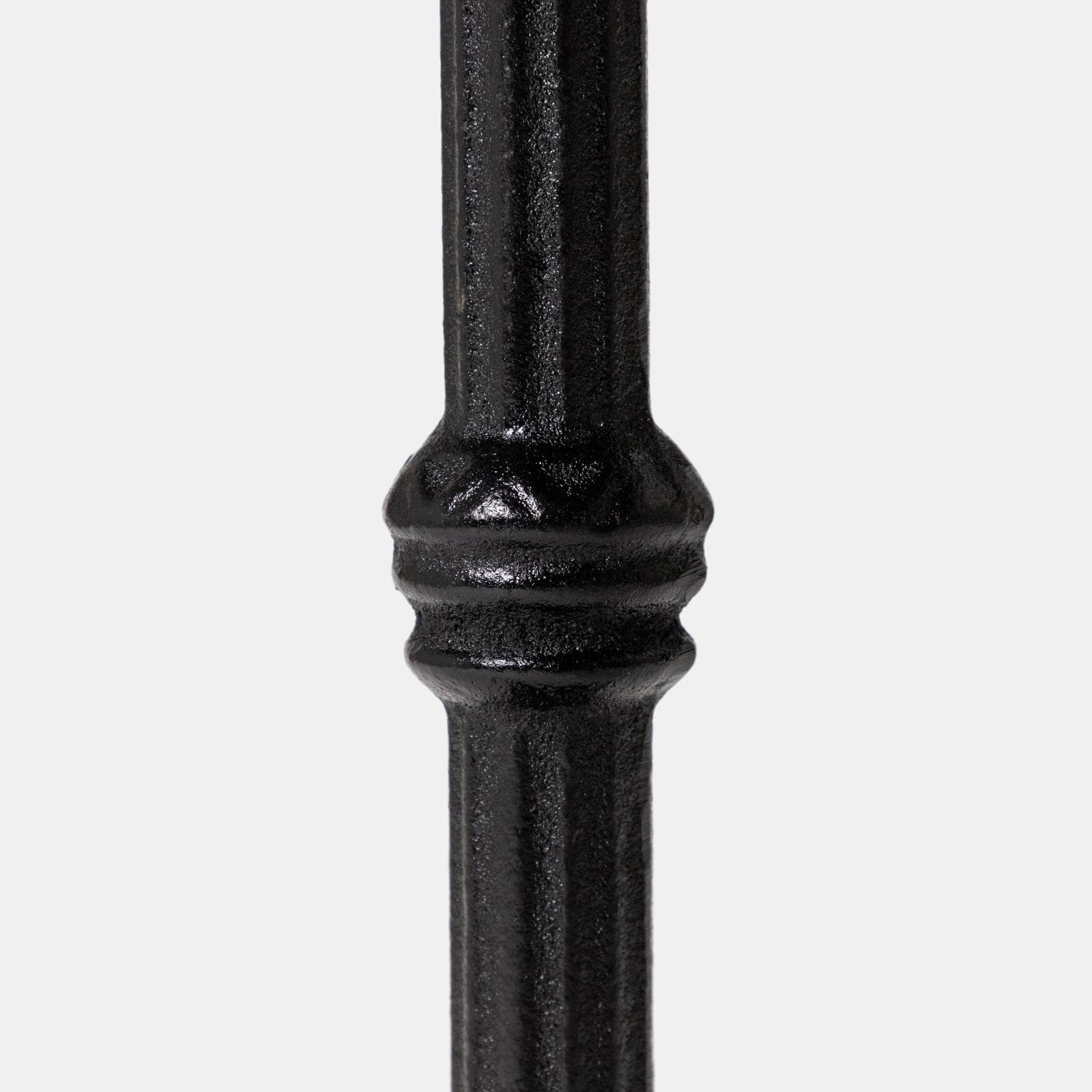 Tavolo da giardino 60x60 cm con top in marmo nero e struttura nera - Gordon