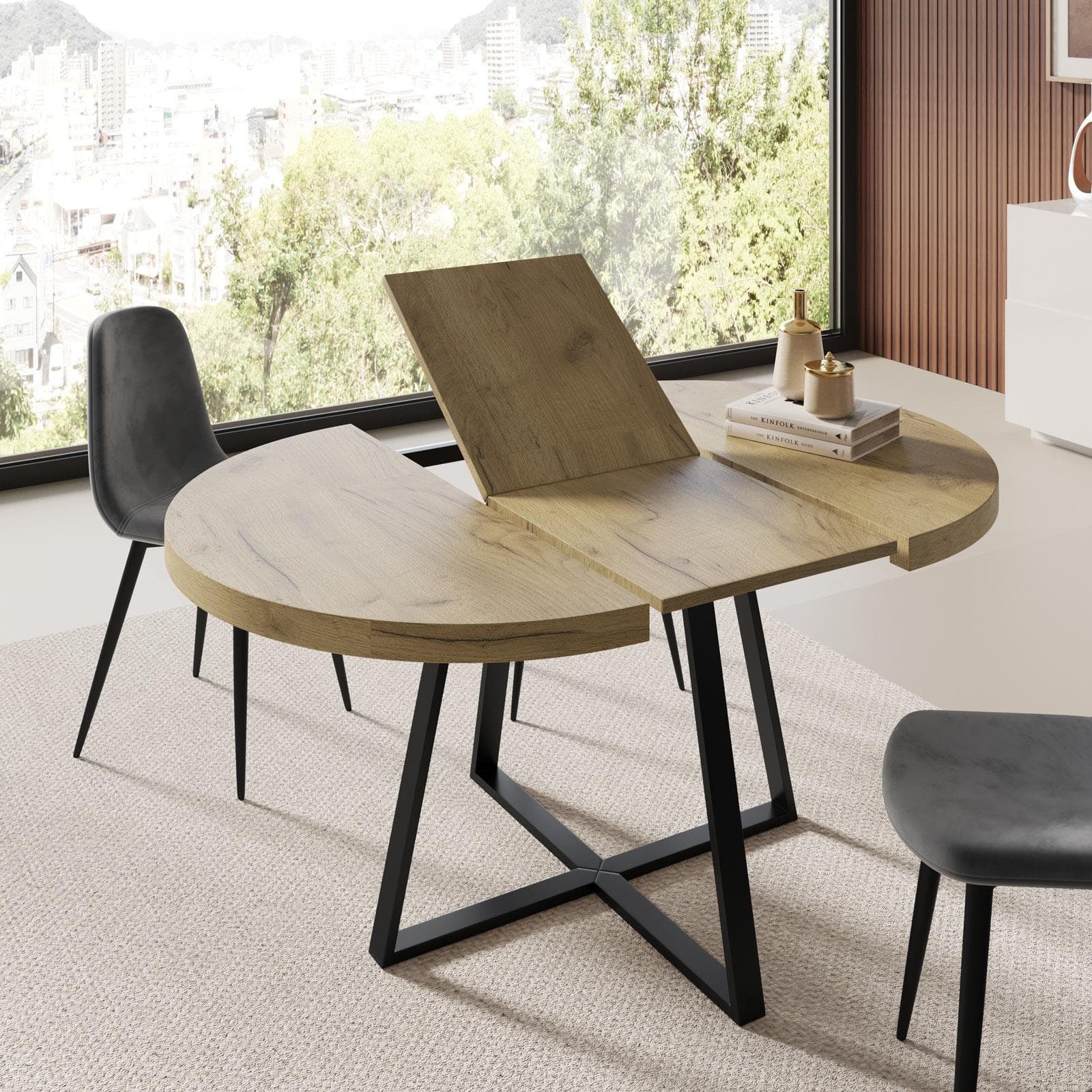 Tavolo da pranzo rotondo allungabile 110-158x110 cm con top rovere nordico e gambe nere - Daina