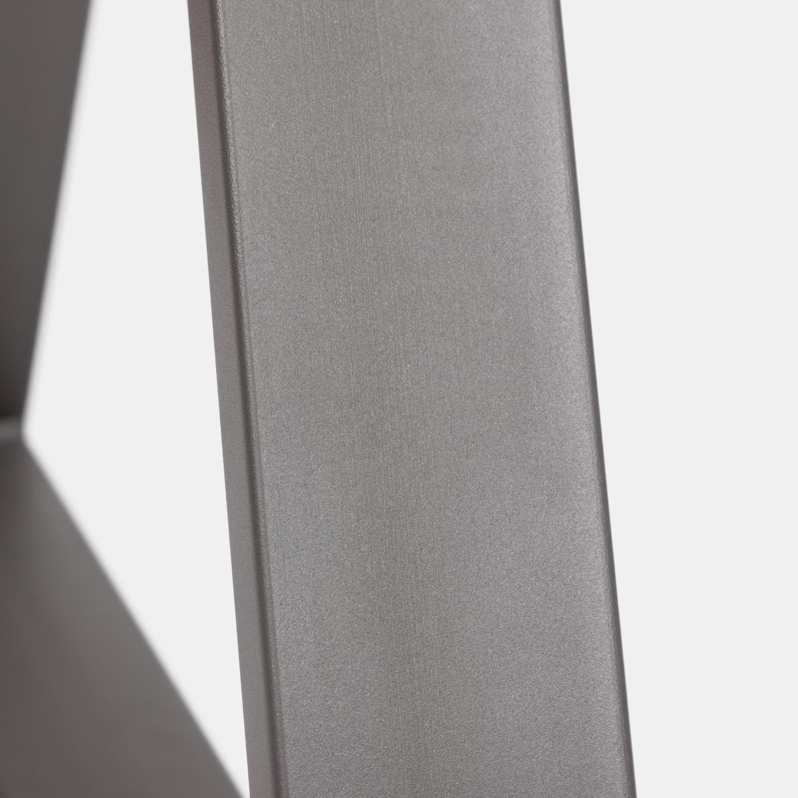 Scrivania 150x90 cm piano vetro temperato 10 mm e base in acciaio grigio - Masao