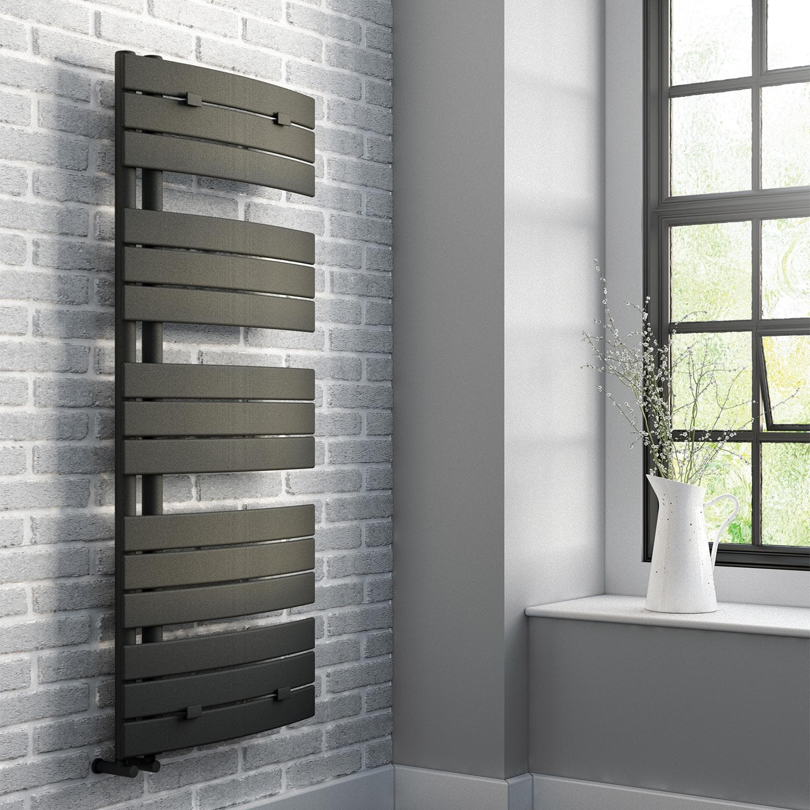 Termoarredo 1380x550 mm antracite tubi curvi - Pieve di Lazzarini