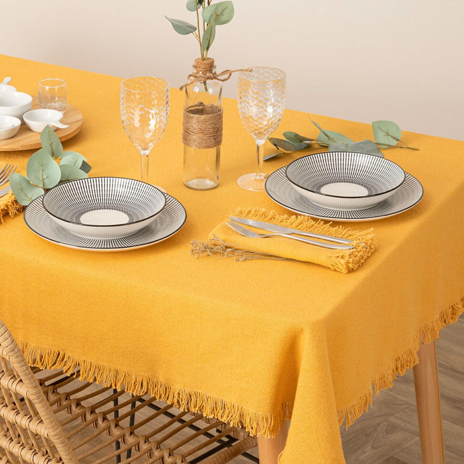 Tovaglia 250x150 cm in cotone ocra con frange - Saphir