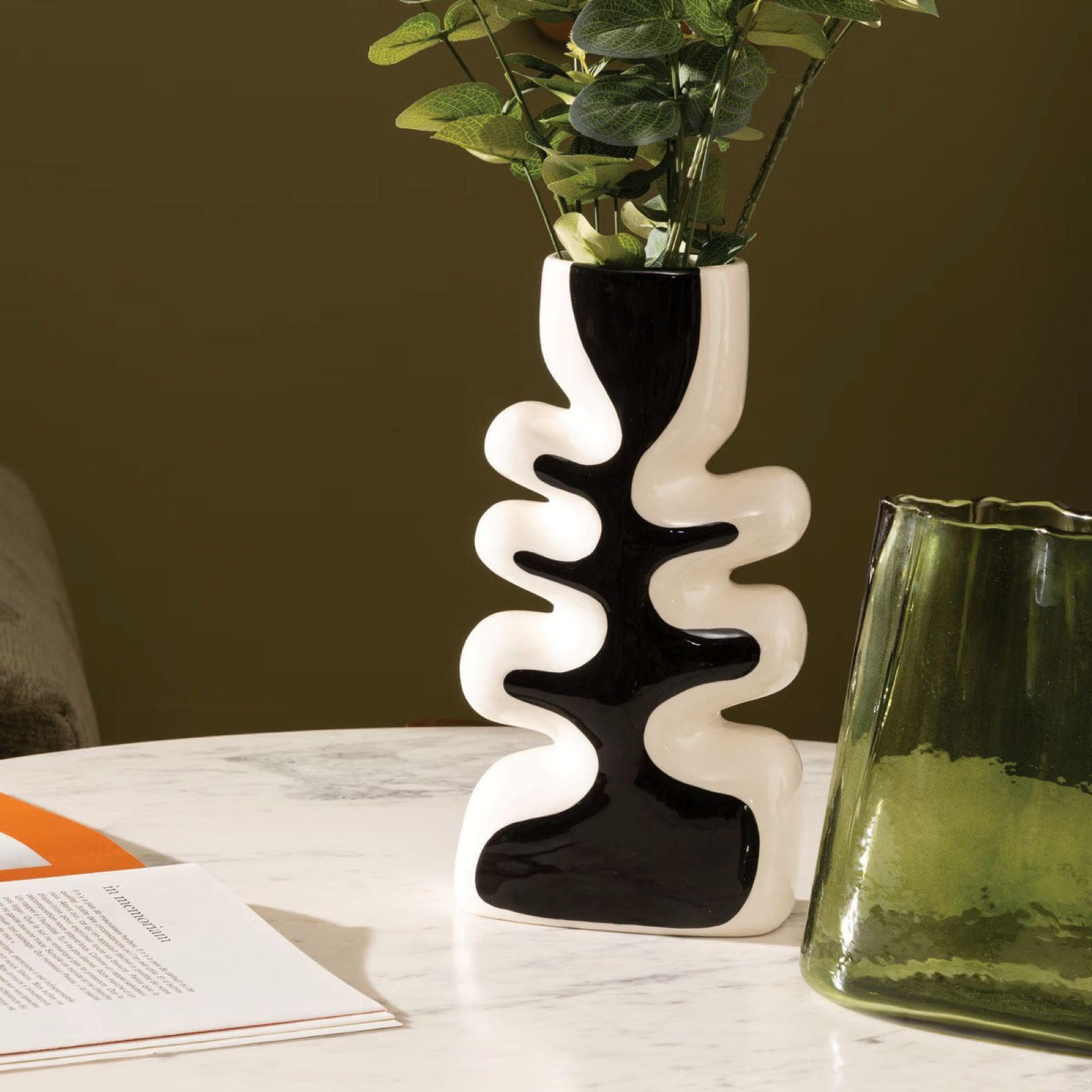 Vaso da interno 28h cm in ceramica bianco e nero