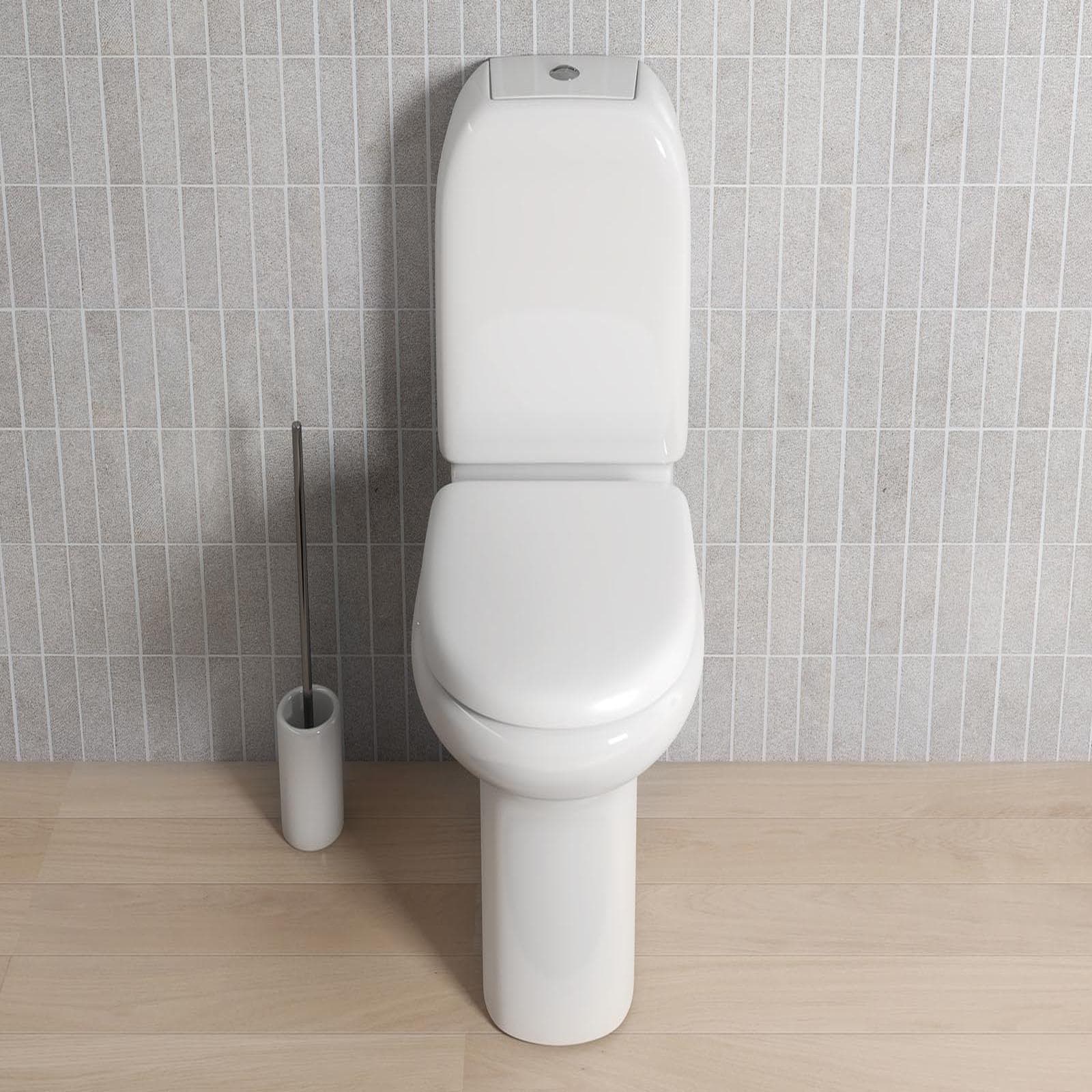 Wc monoblocco in ceramica scarico a terra con cassetta e copriwc - Shira